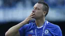 John Terry bukan hanya sebagai bek tengah terhebat, melainkan juga salah satu kapten terbaik di Liga Inggris. Selama 13 tahun kepemimpinannya, Chelsea mampu meraih banyak gelar, termasuk gelar Liga Inggris musim 2004/05 dan 2005/06. (AFP/Ian Kington)