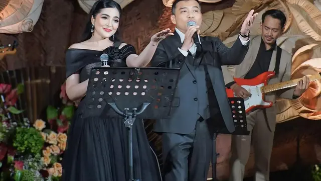 Para Artis dan Seleb yang Nyempetin Foto Bareng Sama Luna Maxim/Ig @ashanty_ash