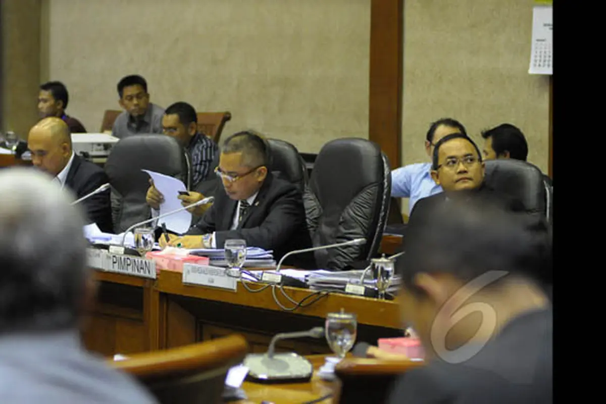 Komisi VI DPR RI dan Menteri BUMN Gelar Rapat Kerja