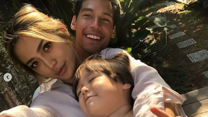 [Bintang] Richard Kyle dan Jessica Iskandar