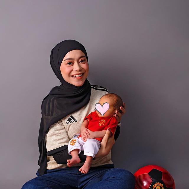 Fisik Anaknya Dihina Netizen, Ini 6 Potret Hangat Lesty Kejora Momong Anak