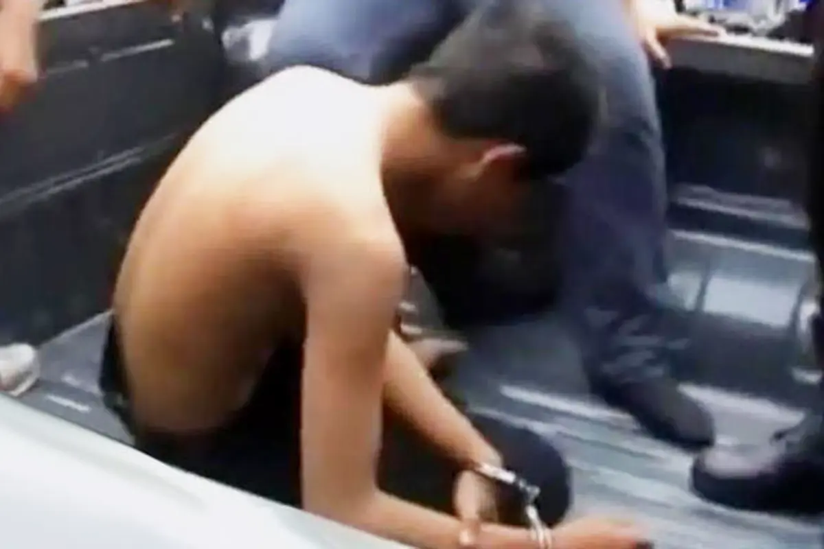Mahasiwa Bunuh Dosen