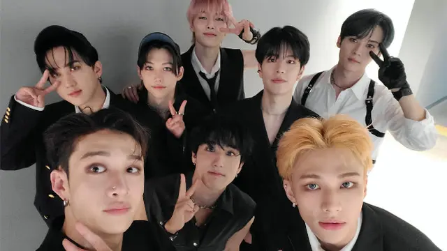 Stray Kids 'CASE 143' on JTBC K-909
