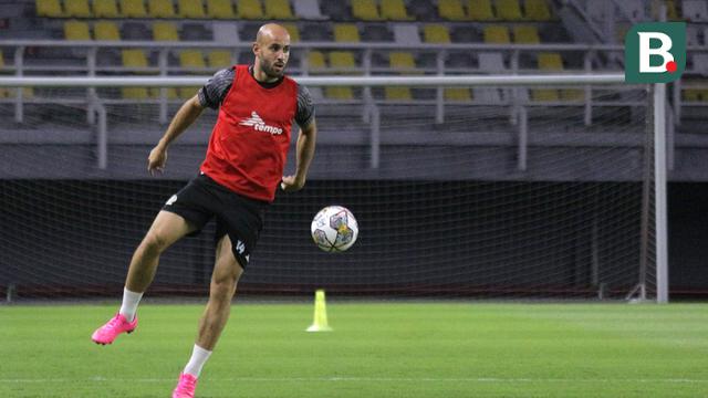 Foto: Aksi Eks Pemain Persib Bandung Siap Hadapi Timnas Indonesia di FIFA Matchday