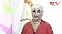Cara Dina Lorenza Didik Anak