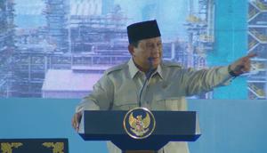 Presiden Prabowo Subianto dalam peresmian Refinery Development Master Plan (RDMP) Pertamina di Balikpapan. Prabowo memberikan pesan keras kepada Dirut Pertamina. (Liputan6.com/Tira)