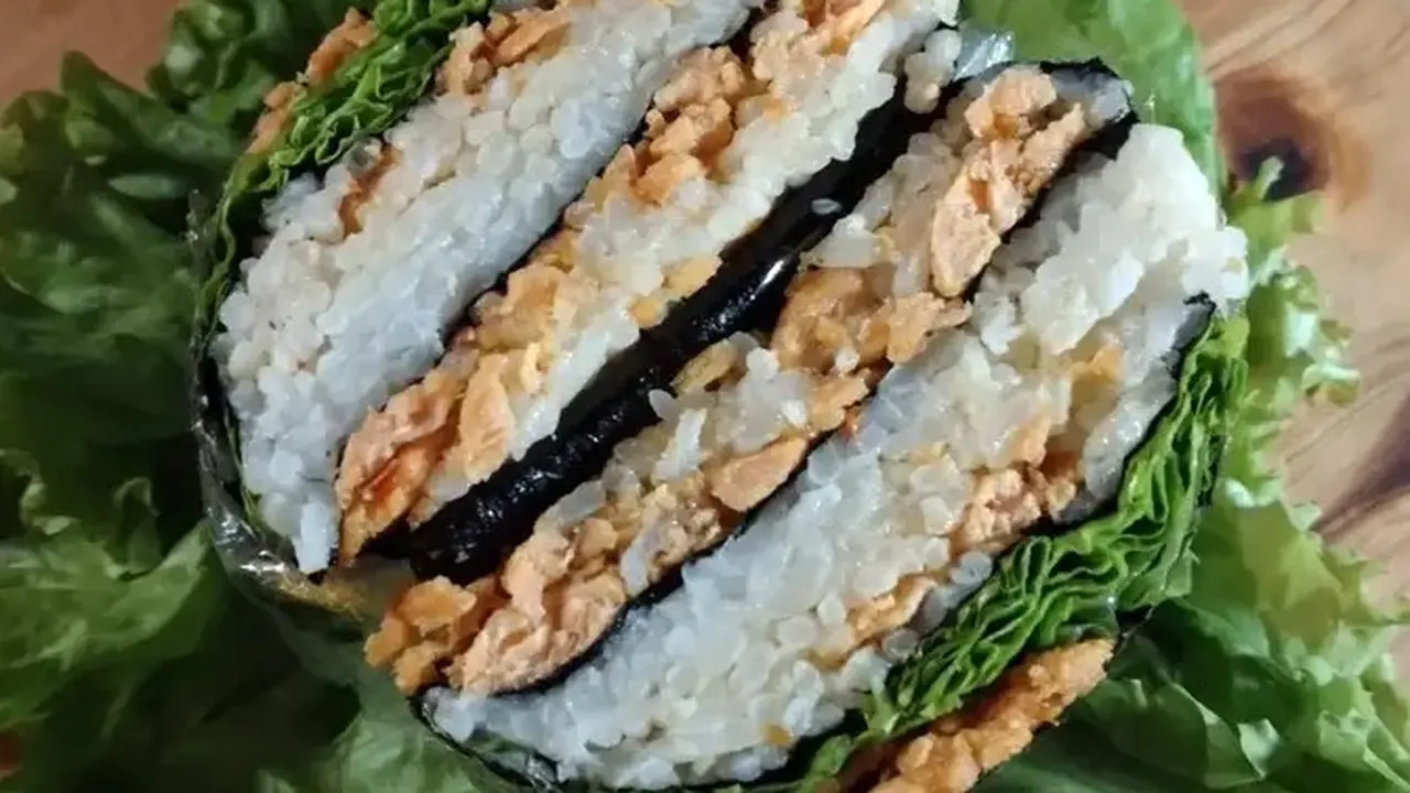 3 Resep Praktis Kimbab Lipat ala Extraordinary Attorney Woo