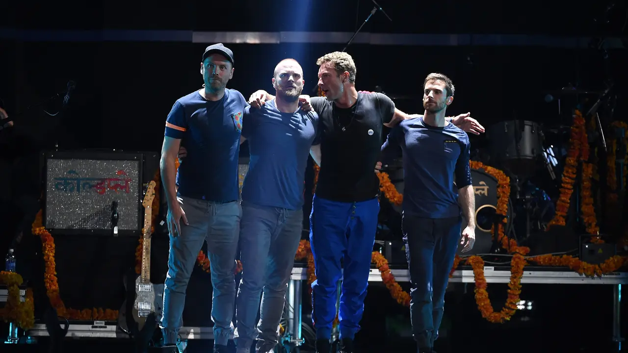 Menggali Makna Mendalam Lagu Fix You oleh Coldplay yang Menyentuh Hati