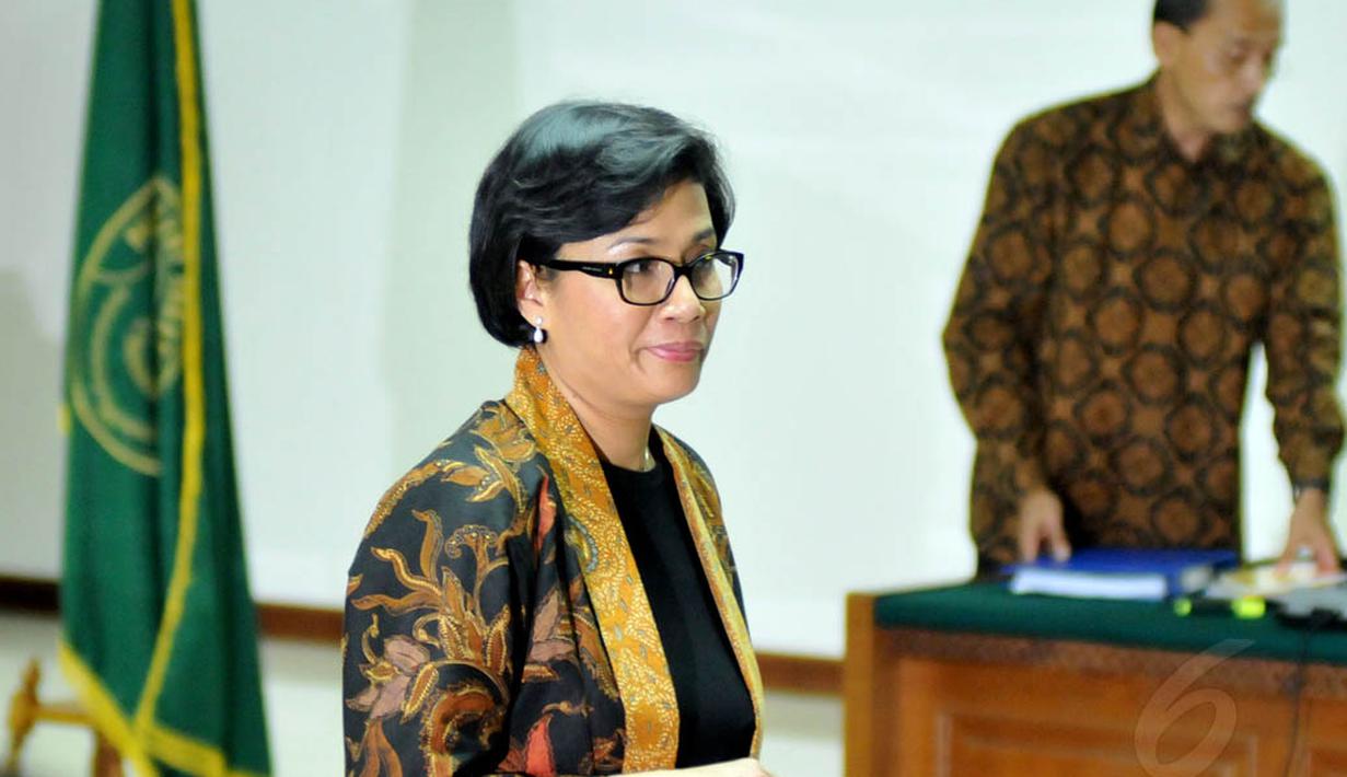 Sri Mulyani dimintai keterangan terkait jabatannya sebagai Ketua Komite Stabilitas Sistem Keuangan (KSSK) seputar pemberian fasilitas pendanaan jangka pendek (FPJP), Jumat (2/5/14). (Liputan6.com/Johan Tallo)