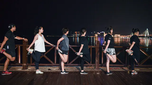 Lari Malam Jadi Olahraga di Kalangan Warga Haikou