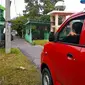Patroli petugas BNN Riau di Kampung Dalam dan pemukiman di Jalan Pangeran Hidayat untuk mencegah peredaran narkoba. (Liputan6.com/M Syukur)