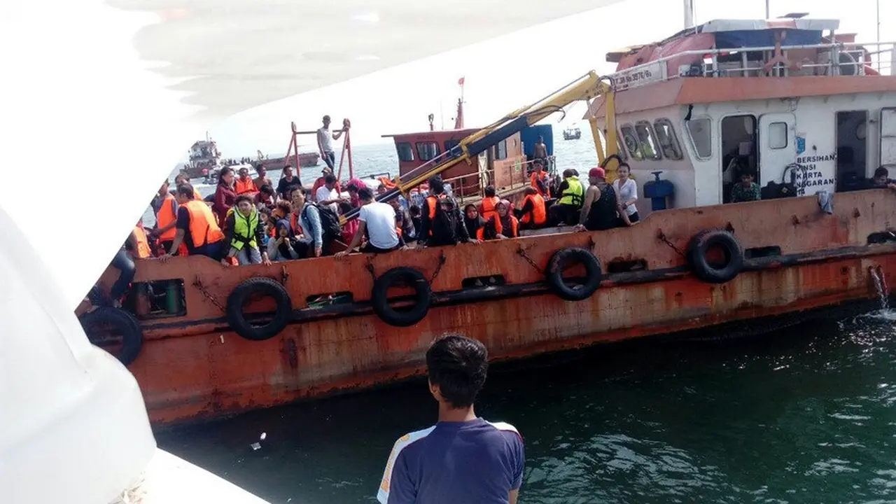 Kebakaran Kapal Zahro Express