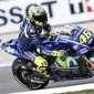 Pebalap Movistar Yamaha, Valentino Rossi, bertekad tampil kompetitif di MotoGP Ceska dan meraih kesuksesan di tiga seri yang akan berlangsung di negara-negara Asia. (AFP/Vincent Jannink)