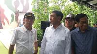 Bang Yos meresmikan museum Bang Yos di Bekasi. (Bam Sinulingga/Liputan6.com)