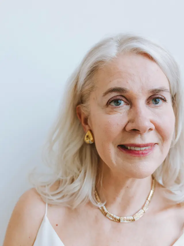 Apa yang Menyebabkan Uban?