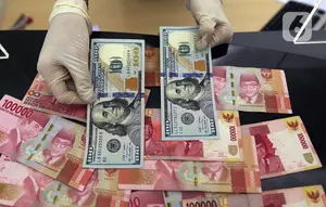 Rupiah Tembus 18.093 per Dolar AS, Pasar Tunggu Gubernur BI Baru