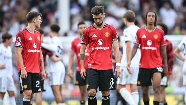 Foto: Kecewanya Bruno Fernandes Gagal Penalti, MU Ditahan Imbang Fulham di Liga Inggris