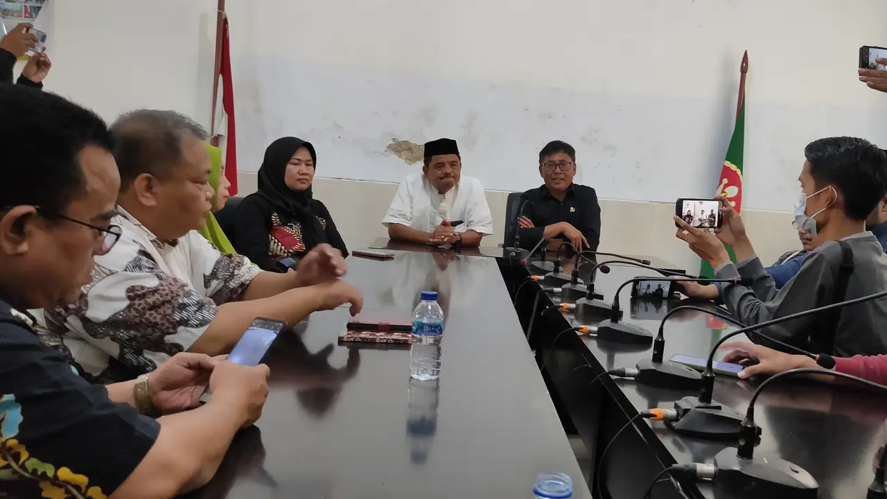Dapodik Dipulihkan, SMK Telkom Cirebon Beri Alasan Pemecatan Sabil Usai Kritik Ridwan Kamil
