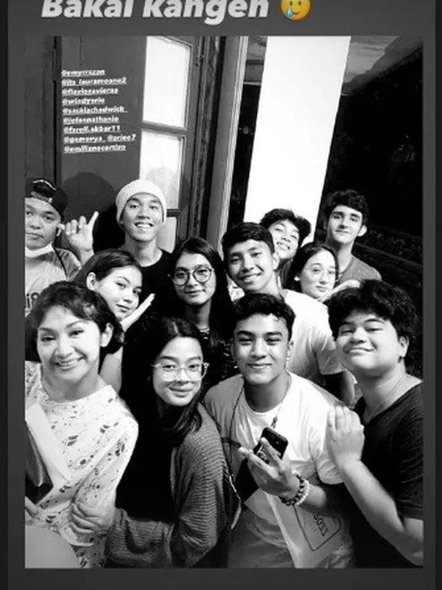 Momen Perpisahan Pemain Sinetron Dari Jendela SMP