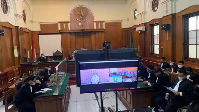 Sidang lanjutan tragedi Kanjuruhan di PN Surabaya. (Dian Kurniawan/Liputan6.com)