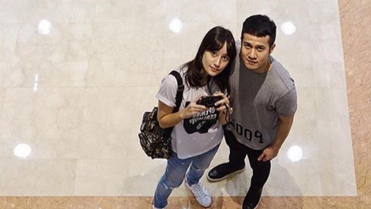 [Bintang] Herjunot Ali dan Tatjana Saphira