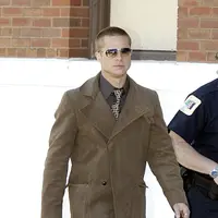 Kasus perceraian Angelina Jolie dan Brad Pitt menyeret beberapa kasus, dan nampaknya mulai terjawab satu per satu. Kini soal tuduhan Pitt yang melakukan kekerasan pada anak, pihak FBI tak menemukan bukti yang kuat. (AFP/Bintang.com)