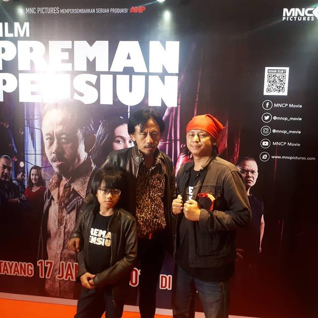 6 Potret kenangan Epy Kusnandar dan Quentin anak dari pernikahan dengan Karina Ranau