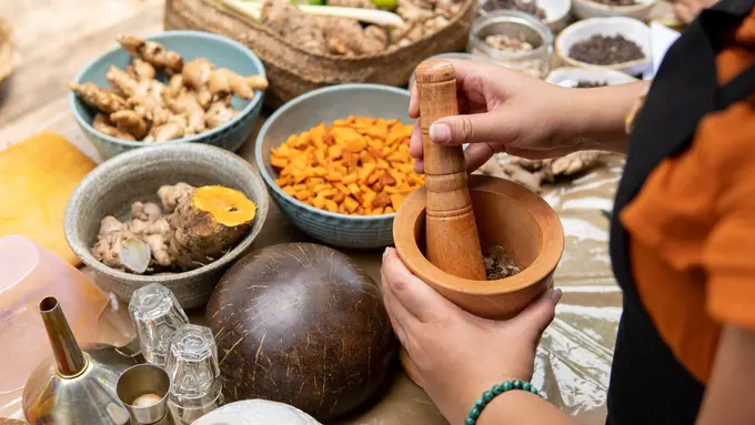 membuat jamu resep jamu tradisional