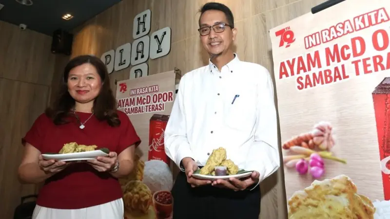 Menu Spesial McDonald's Indonesia,  Ayam McD Opor Sambal Terasi.