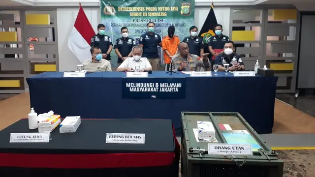 Direktorat Reserse Kriminal Khusus Polda Metro Jaya membongkar kasus perdagangan hewan langka.