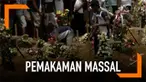 Sri Lanka menggelar pemakaman massal gelombang pertama di Gereja St Sebastian, Negombo. Sebelum pemakaman, momen mengheningkan cipta dilakukan demi menghormati korban akibat bom.