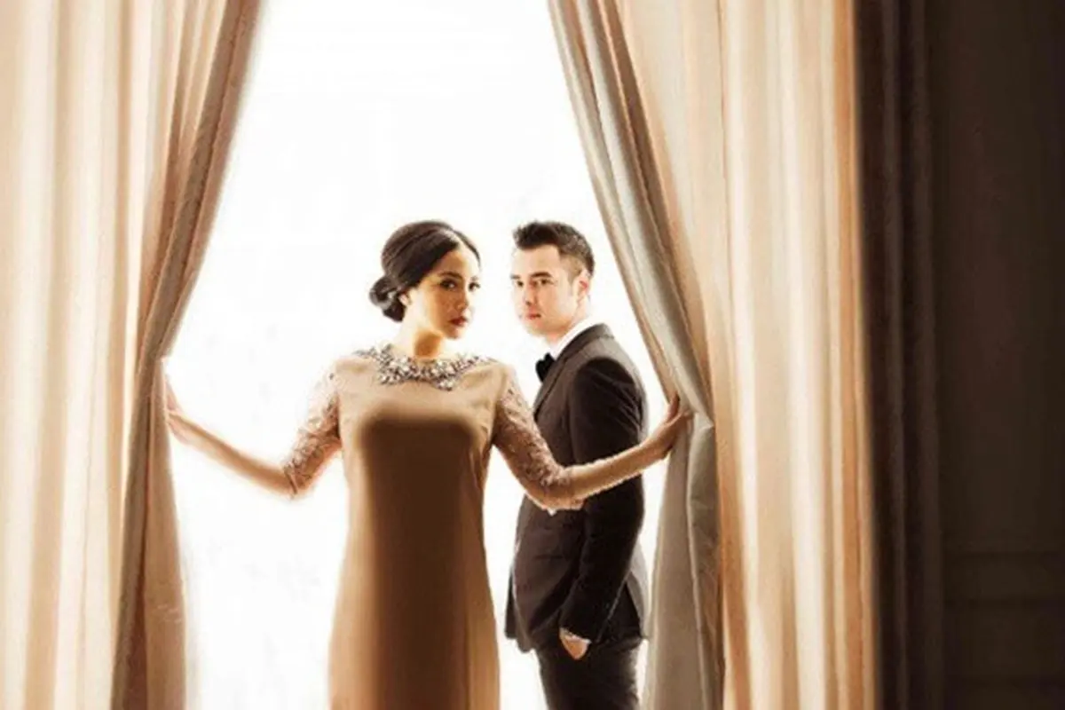 7 Potret Perjalanan Cinta Raffi Ahmad dan Nagita Slavina yang Rayakan Anniversary Kelima
