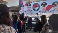 Polisi Gerebek Gudang Sabu dan Pil Ekstasi di Cilincing Jakut, 2 Orang Diamankan