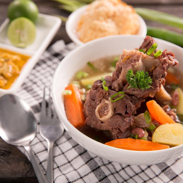 Resep Sop Buntut Sapi Sedap Istimewa Lifestyle Fimela Com