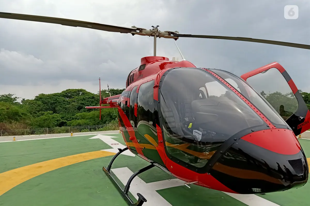 Liburan Mewah, Terbang Berasa Naik Helikopter Pribadi