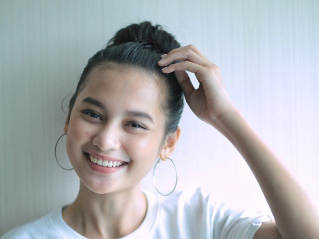 Indah Permatasari Salah Kostum Ini Yang Terjadi Showbiz Liputan6 Com