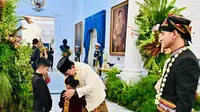 Prabowo Peluk Jan Ethes dan La Lembah Usai Pimpin Upacara HUT ke-80 RI di Istana