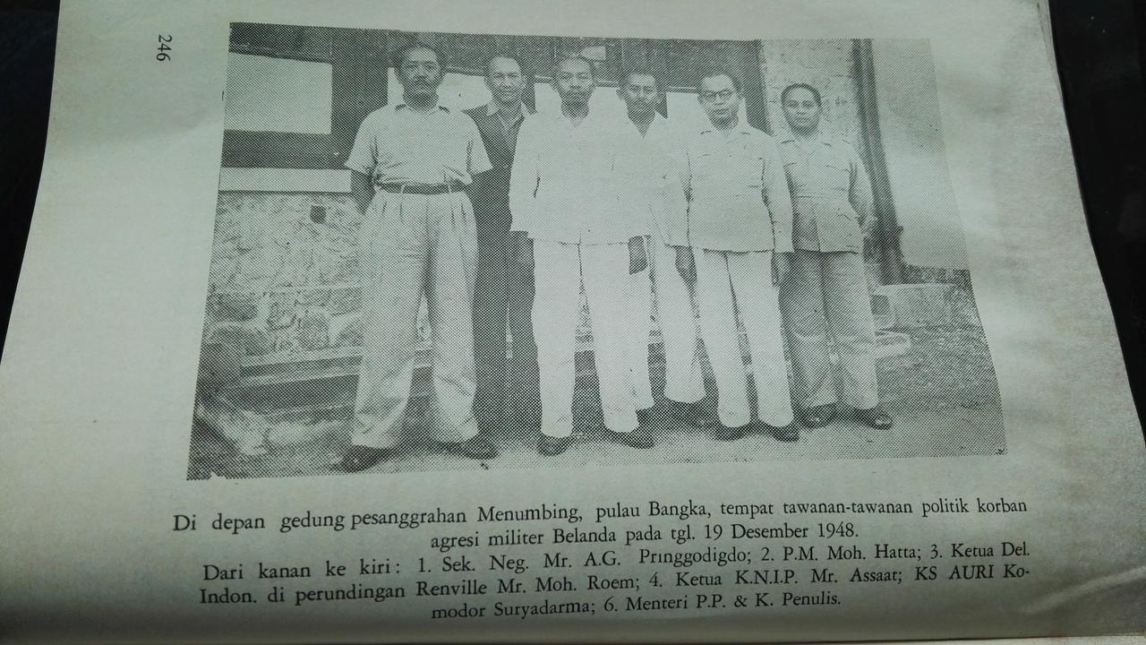 Bung Hatta dan para pejuang kemerdekaan yang diasingkan di Bangka.