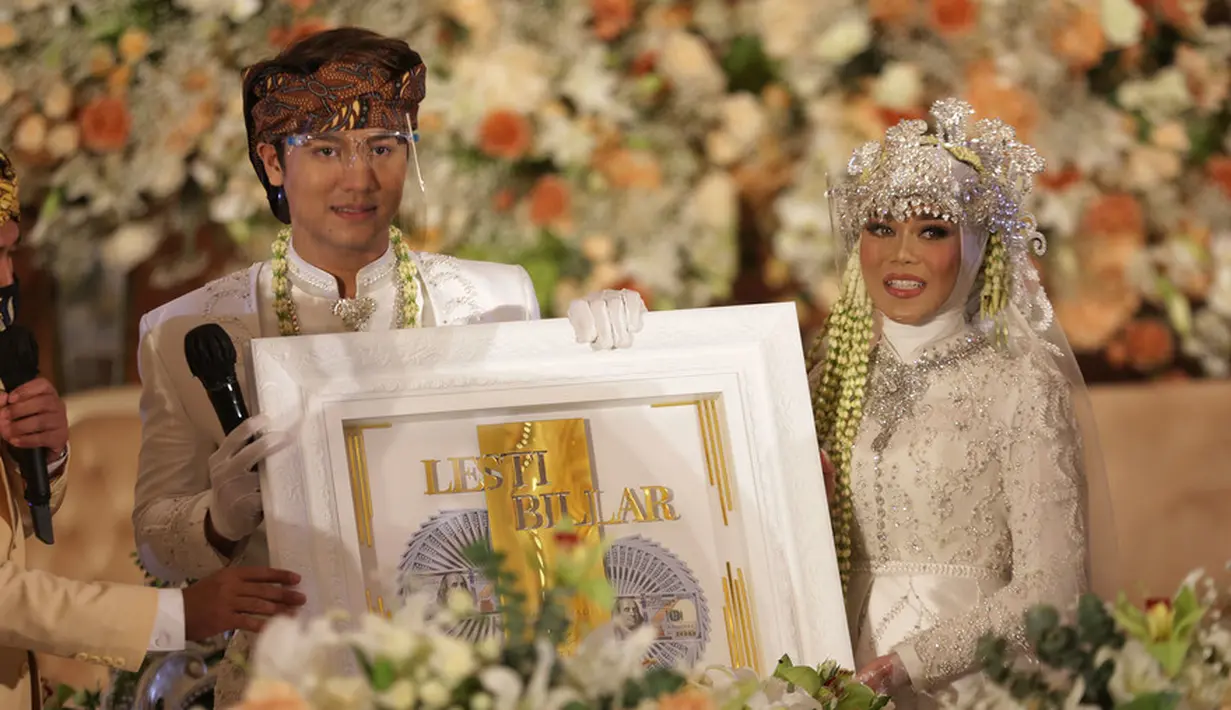 Lesti dan Rizky Billar Akad Nikah (Bayu Herdianto/© KapanLagi.com)