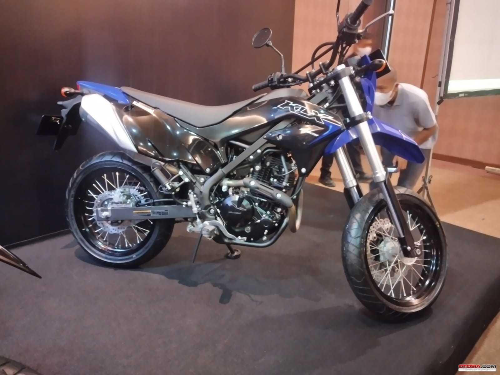 Kawasaki KLX230S (Otosia.com/Nazarudin Ray)