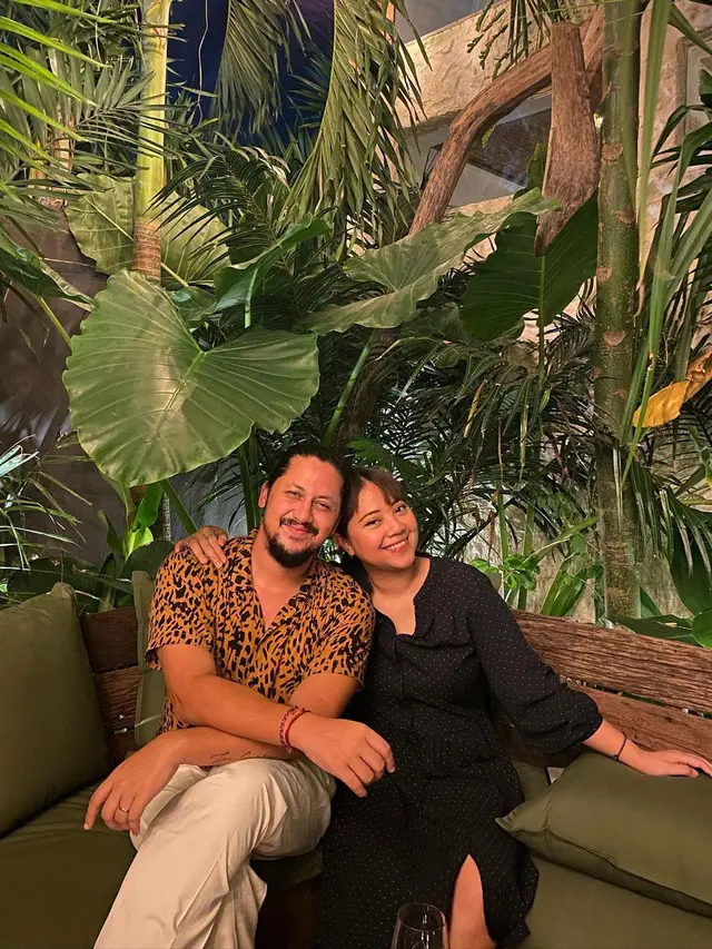 7 Potret Terbaru Keenan Pearce yang Bikin Pangling, Kini Rambutnya Gondrong