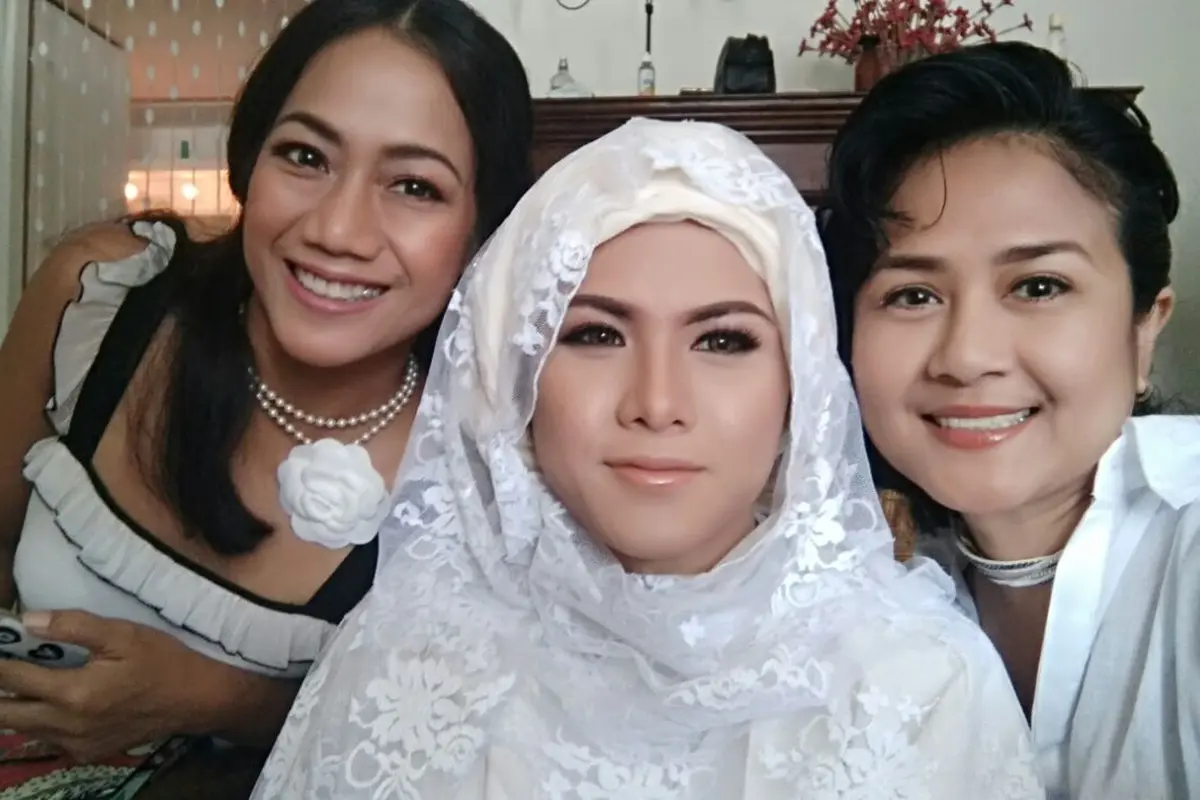 Evelyn, istri Aming