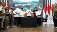 Penandatanganan nota kesepahaman antara Pertamina dengan Otorita IKN yang di saksikan langsung oleh Presiden RI Joko Widodo.