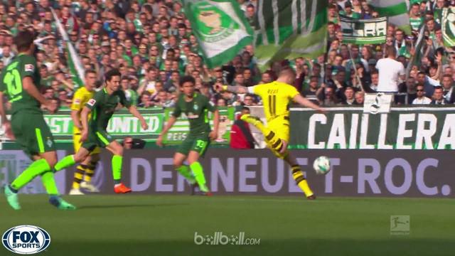 Marco Reus dan Andre Schurrle gagal memanfaatkan peluang karena Jiri Pavlenka bermain luar biasa untuk membantu Werder Bremen mena...