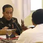 Presiden Joko Widodo saat memimpin rapat terbatas di Istana Bogor, Senin (22/10).Ratas tersebut membahas persiapan OOC (Our Ocean Conference 2018) yang akan di selenggarakan di Bali. (Liputan6.com/Angga Yuniar)