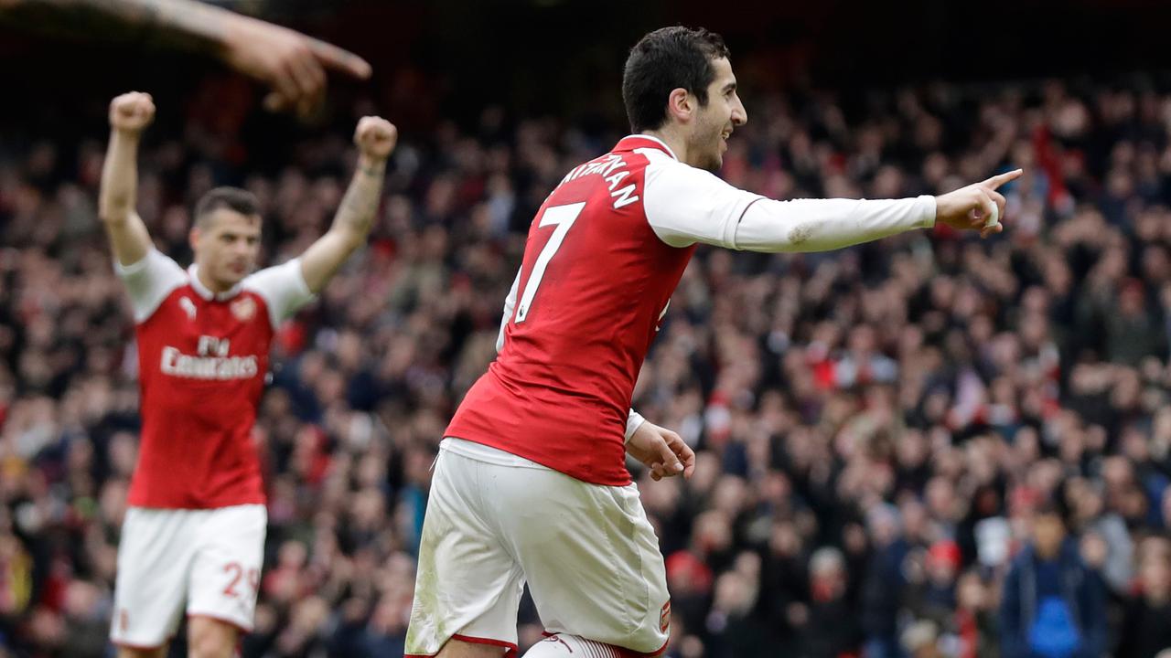 Arsenal Menang Telak Atas Watford