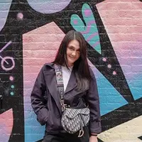 Luna Maya mengaku bahwa diri mengidolakan BTS terkhusus sang leader, RM. (Liputan6.com/IG/lunamaya)