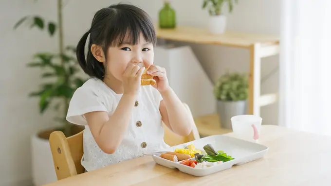 Ilustrasi Snack Sehat untuk Anak