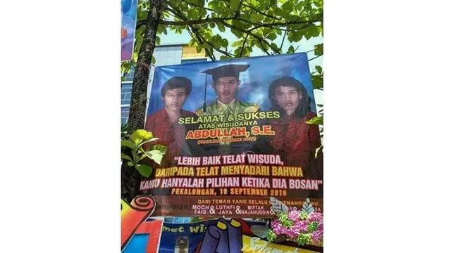 Hadiah Wisuda Ini Kelewat Unik