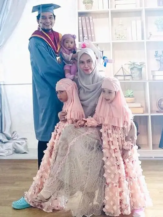 <p>[Instagram/mcholidi89]</p>